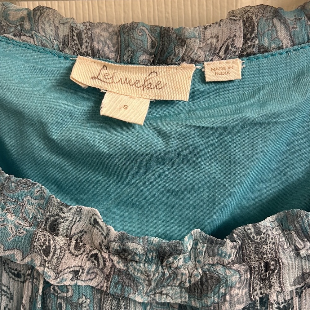 Anthropologie Top - Picture 4 of 5